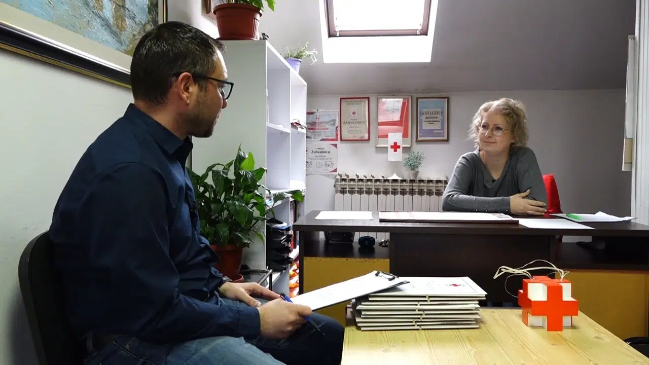 (Video) Crveni križ/krst Grada Tuzla proteklih dana realizovao još jednu obuku u okviru prekograničkog projekta COPRIS | .