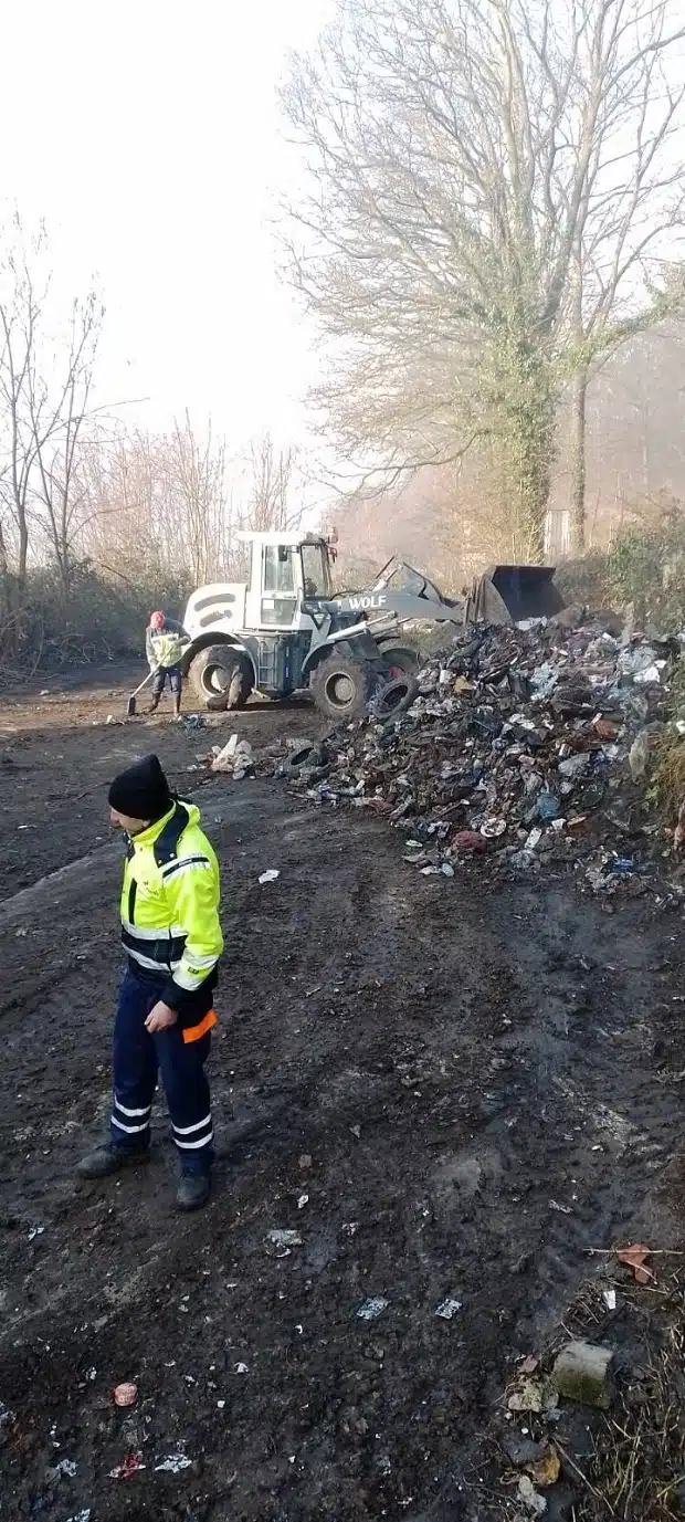Uklonjena divlja deponija smeća na Kiseljaku | .