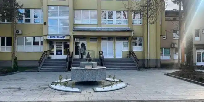 Srebrenik: Sutra otvaranje spomen obilježja poginulim uposlenicima DZ Srebrenik – .