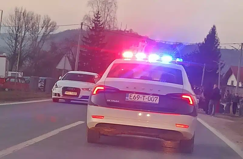 U TK 14 saobraćajnih nesreća, pet povrijeđenih osoba