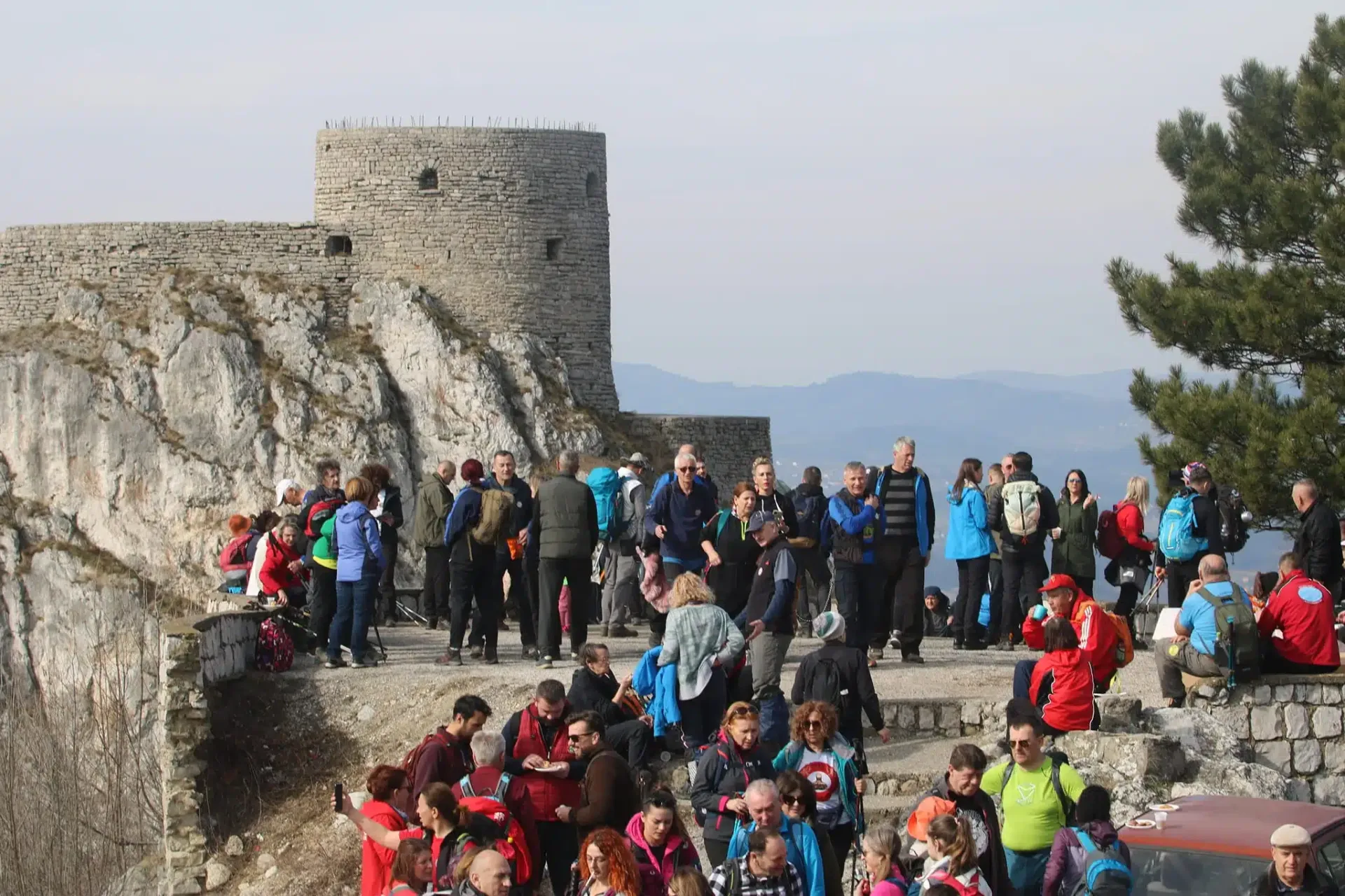 Srebrenik – Održana manifestacija “Povelji u pohode”