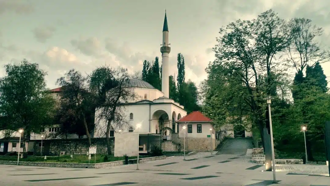 Mubarek noć Lejletul-miradž i Dan vakifa Radio Gradačac – 57 godina sa vama…
