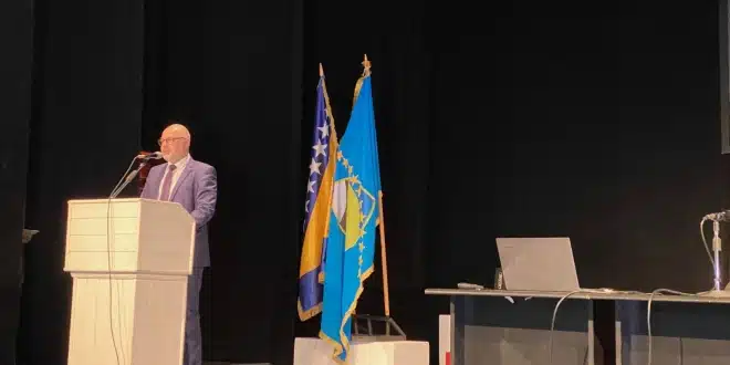 Edukacija o provođenju javnih nabavki u osnovnim i srednjim školama – .