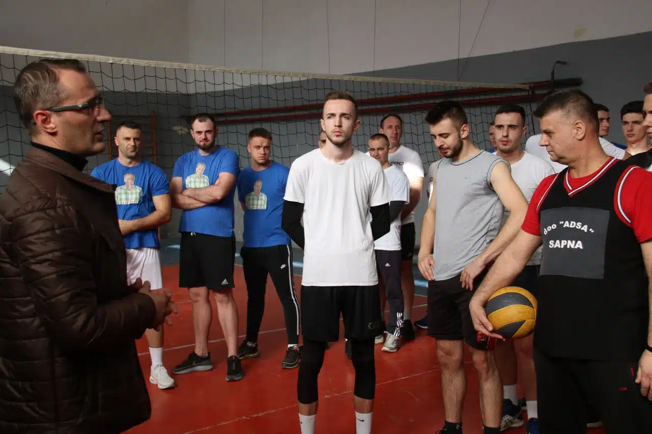 Otvoren 12. memorijalni turnir u odbojci “Hasan Delić” (FOTO)