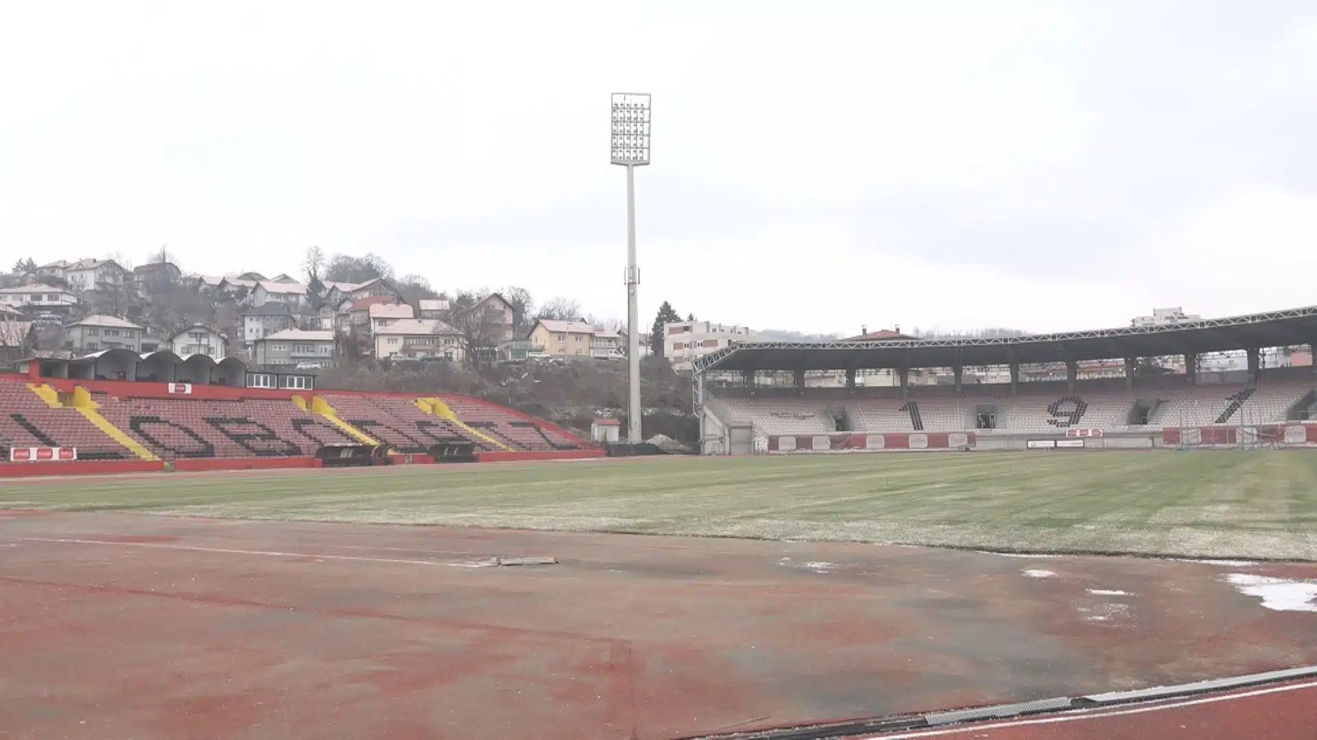 (Video) Rekonstrukcija glavnog terena na Gradskom stadionu Tušanj privodi se kraju | .