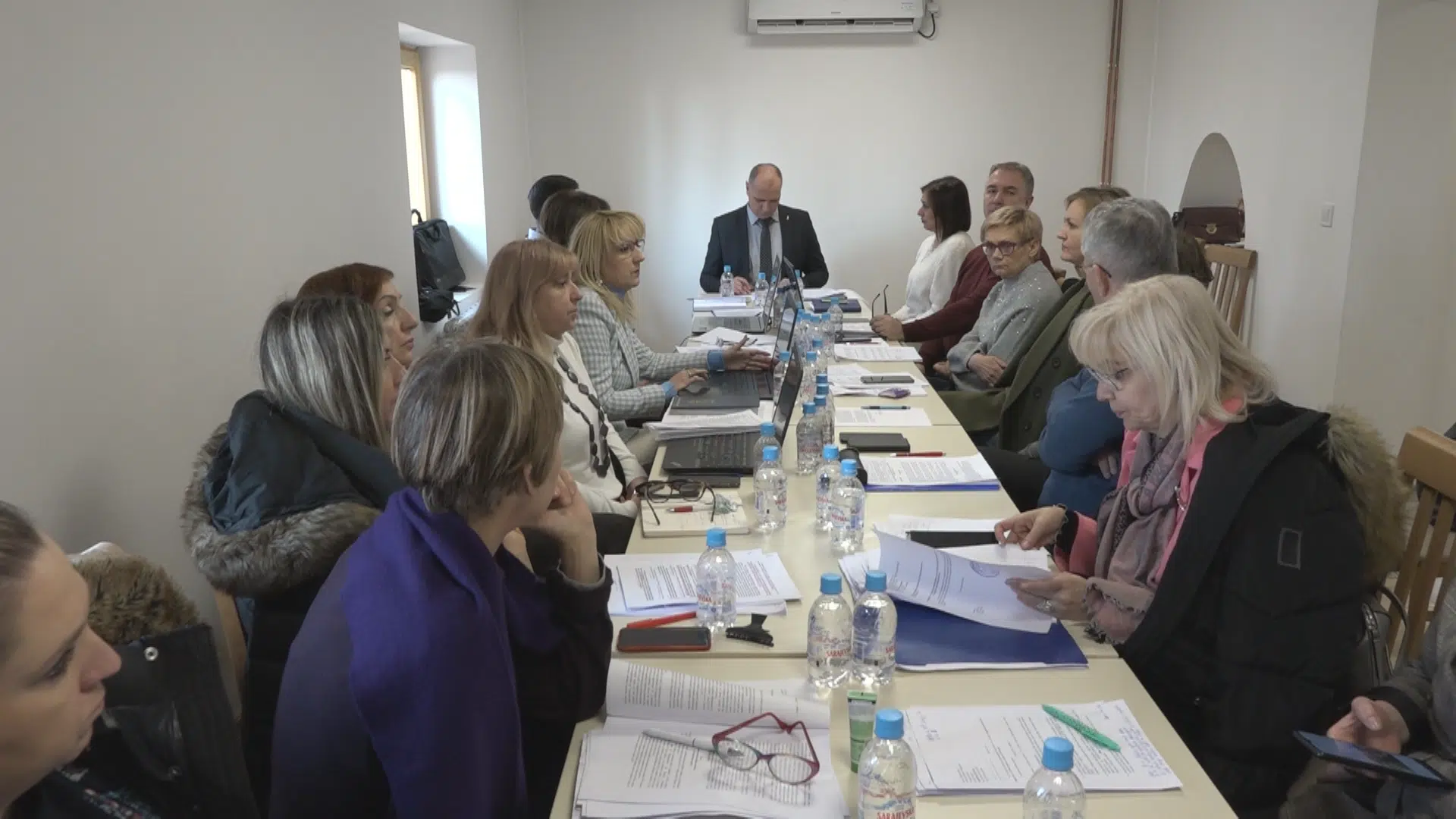 (Video) Danas je održana sjednica Kolegija vršioca dužnosti gradonačelnika Tuzle Zijada Lugavića | .