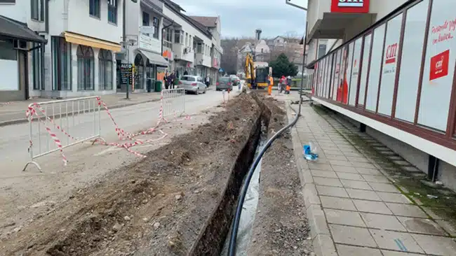 Radovi na vodovodnoj mreži u užem dijelu grada .