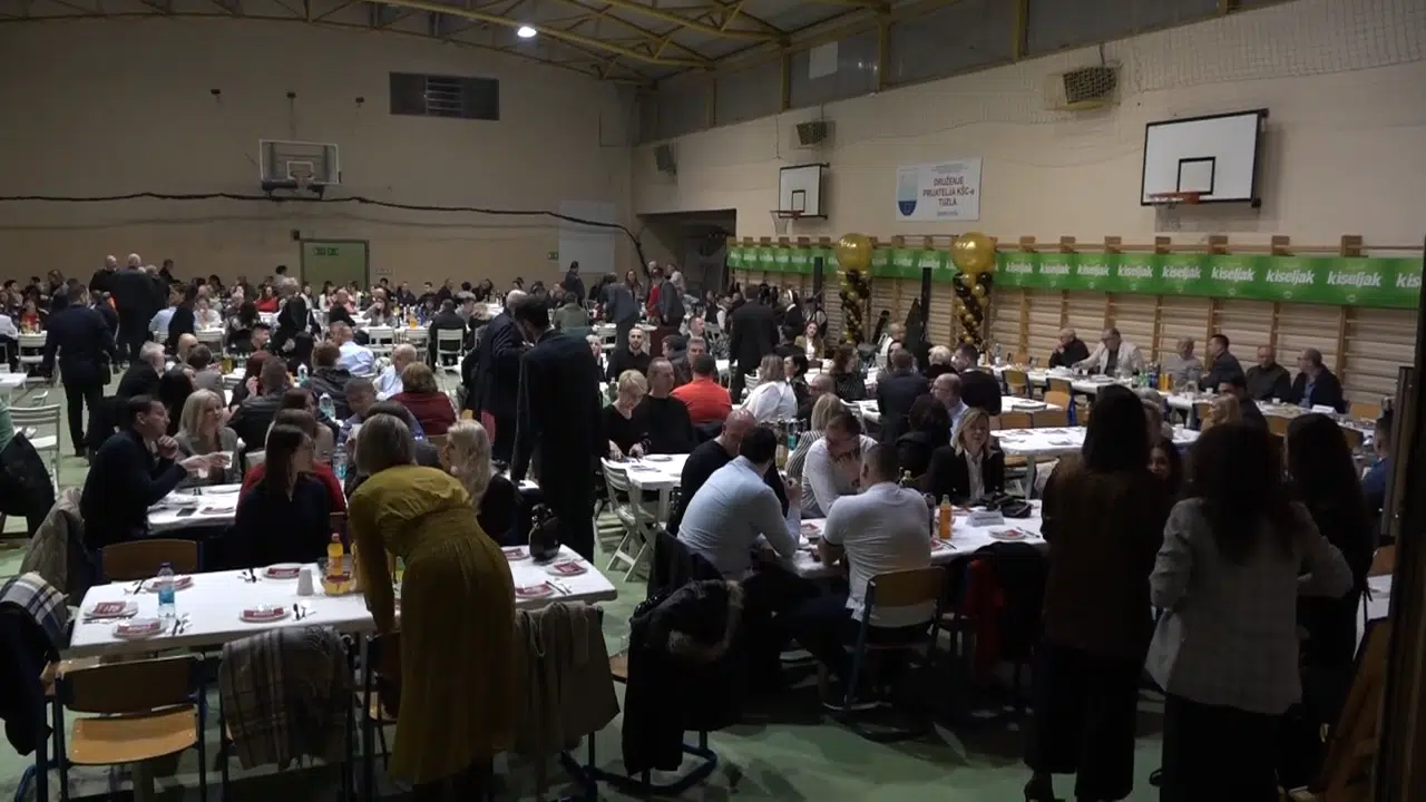 (Video) Katolički školski centar „Sveti Franjo“ Tuzla i Udruga „Prijatelji centra”, organizovali 19. druženje prijatelja centra |