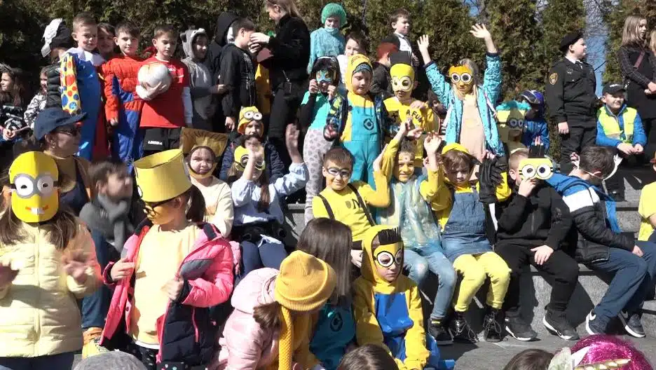 (VIDEO) Priča za vikend o tradicionalnim maškarama KŠC-a “Sveti Franjo” Tuzla |