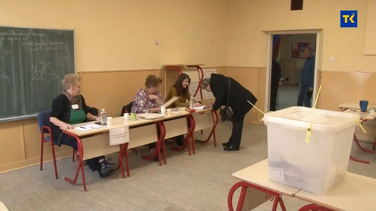 Najmanja izlaznost u Tuzli: “Do 15 sati glasalo 16,84 % građana” | RTVTK