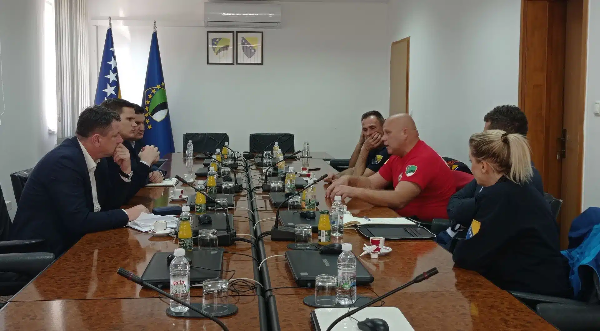 Premijer TK upriličio prijem spasilaca koji su boravili u Turskoj |