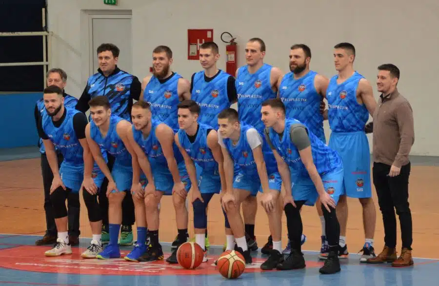 KK Basket Živinice:Pobjeda u Vitezu