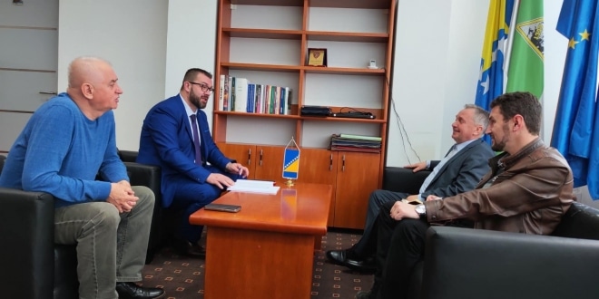 Gradonačelnik Adnan Bjelić u posjetu primio delegaciju MIZ Srebrenik