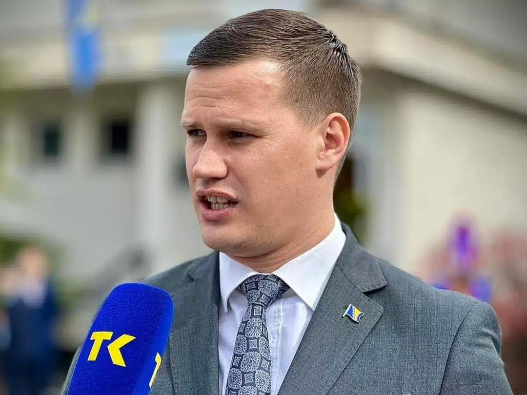 Izvršni odbor SDA TK jednoglasno potvrdio: Irfan Halilagić novi madatar Vlade TK |