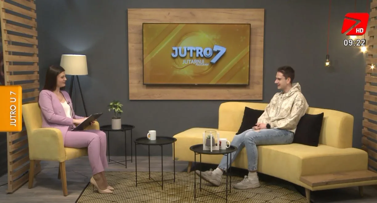 (Video) Lukas Nikolić prošao u drugi krug Svjetskog poetskog takmičenja “Mili Dueli”