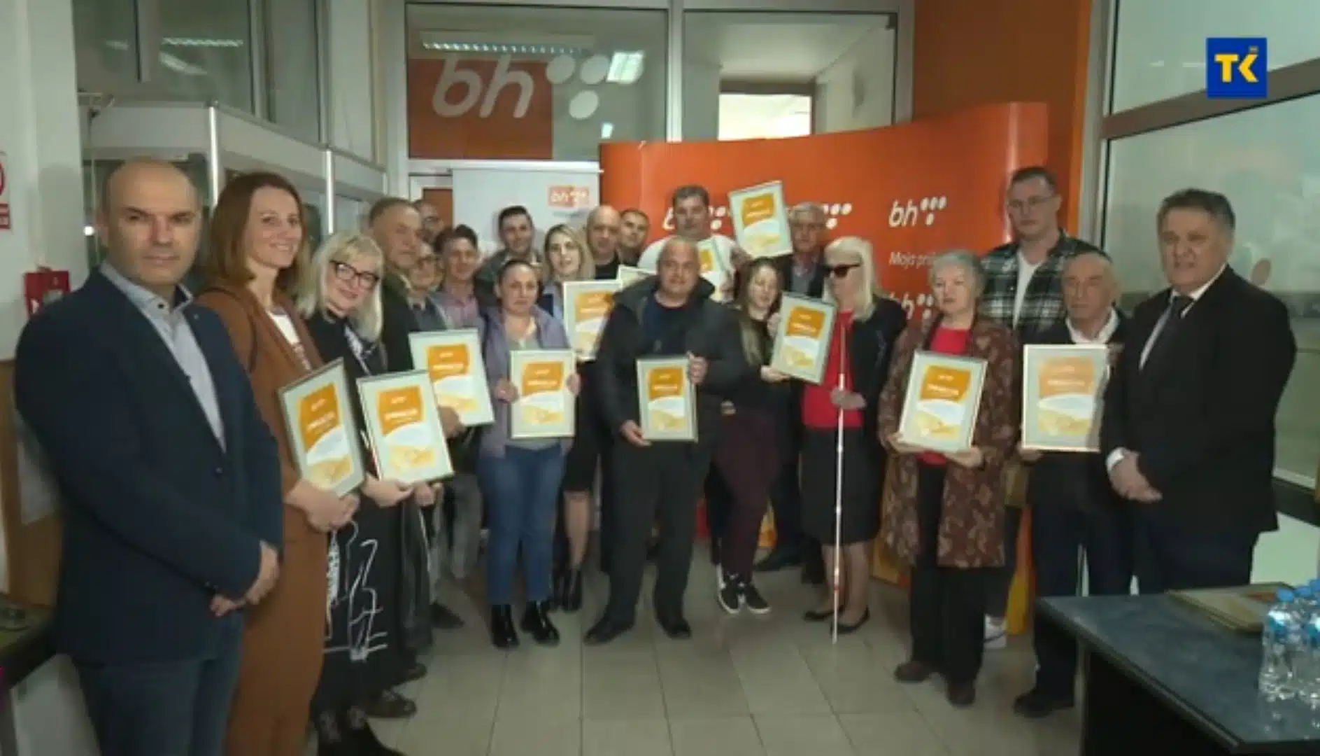 Dodijeljene plakete pravnim licima |
