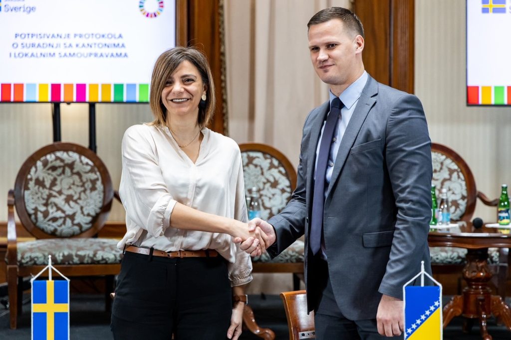 premijer halilagić potpisao sporazum o lokalizaciji ciljeva održivog razvoja /video/