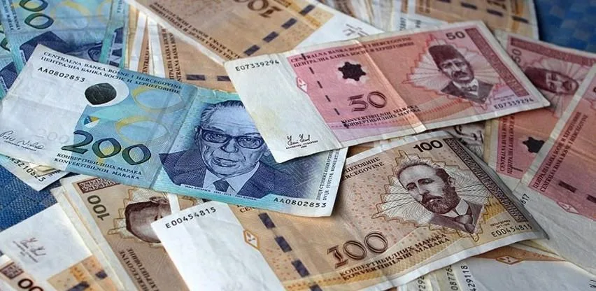 Ministartsvo finansija TK: Počela isplata naknada porodiljama |