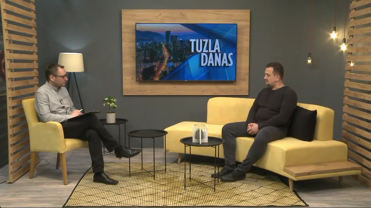 (Video) U Tuzlanskom kantonu voda na 12 javnih česama nije ispravna |