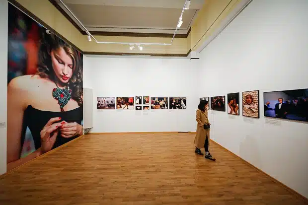 Izložba fotografija „Yves Saint Laurent by Alexandra i Pierre Boulat“ |