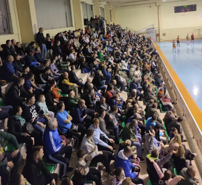 Derbi opravdao očekivanja: RK “Konjuh” 25 – 25 RK “Sloboda”