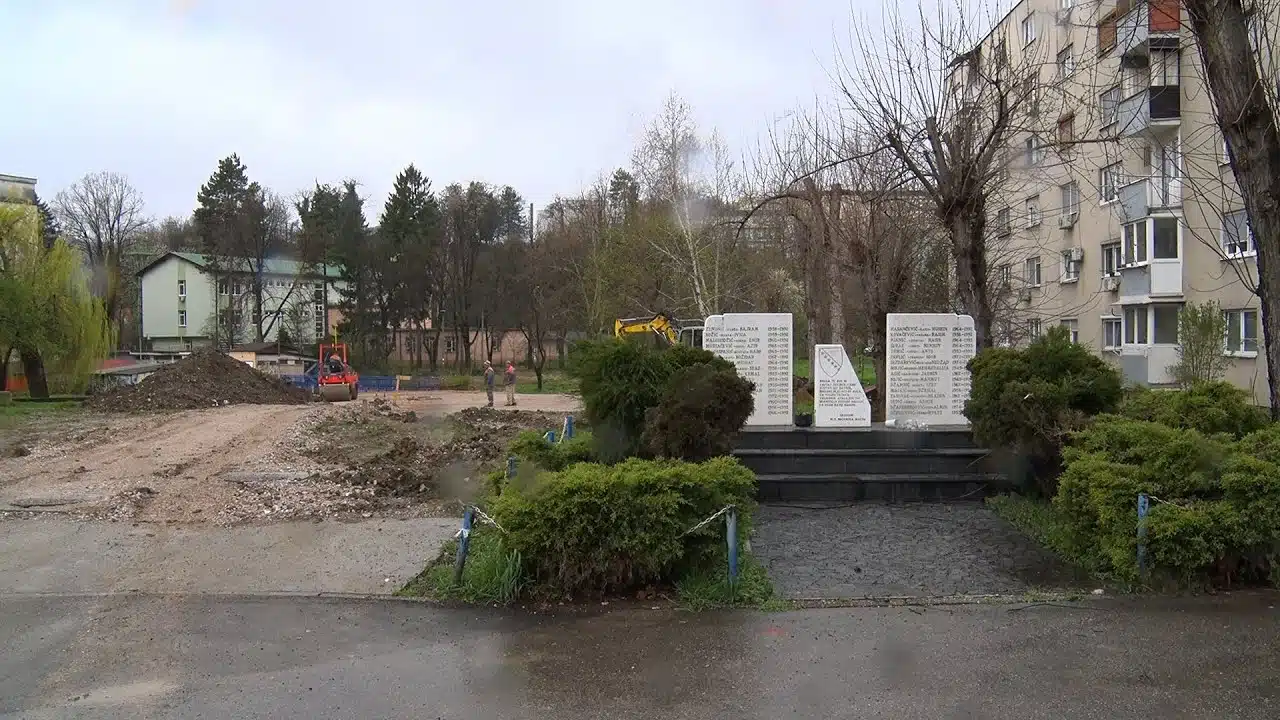 Počela izgradnja Spomen parka braniocima Tuzle (VIDEO)