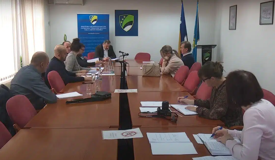Zakazana redovna sjednica Skupštine TK |