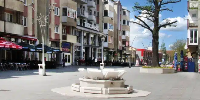 Srebrenik: Poništen konkurs za prikupljanje ponuda za zakup javnih površina radi postavljanja ljetnih bašti – Radio Studio D ::: 99,40 i 97,40 FM