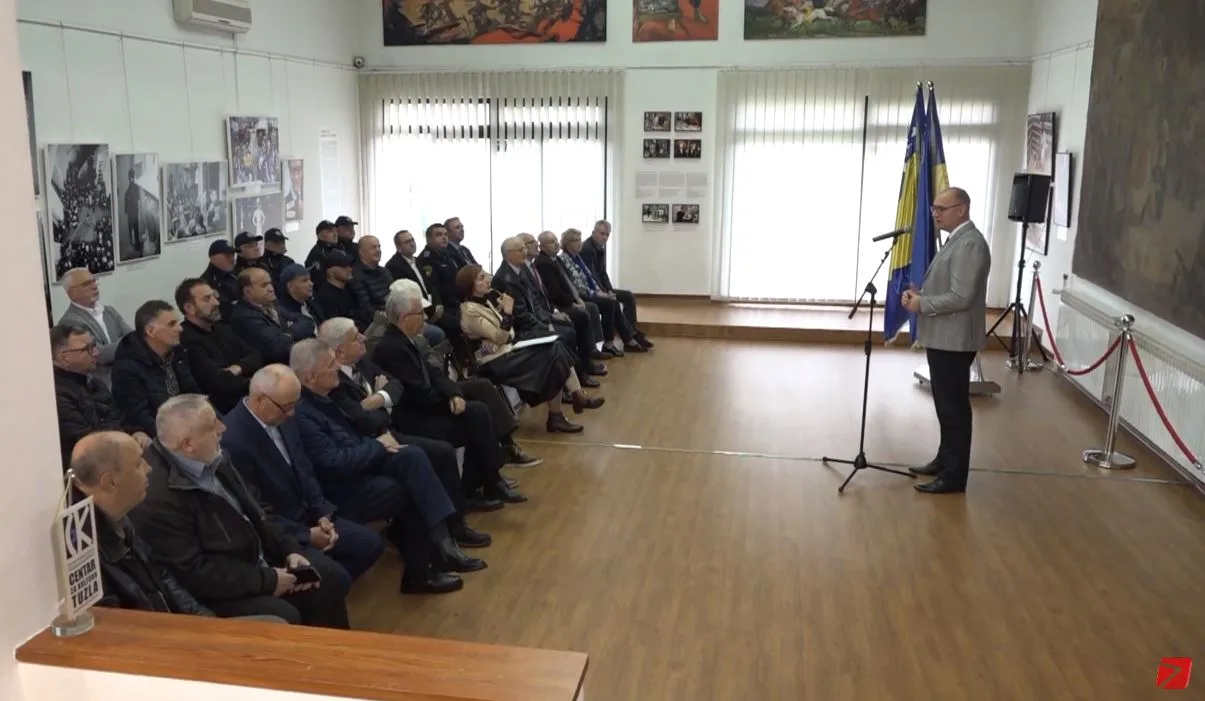 (Video) Grad Tuzla: Upriličen svečani prijem u povodu obilježavanja 31. godišnjice Armije RBiH