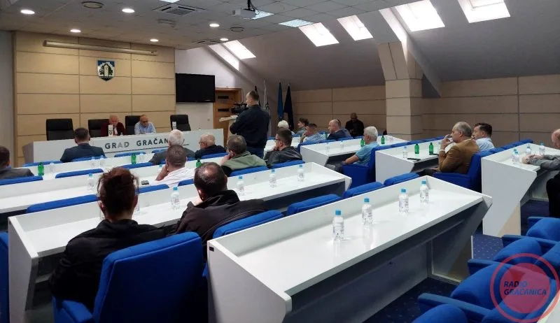 Održan prošireni sastanak sa privrednicima s područja grada u okviru pripreme za gračanički sajam privrede 2023. godine