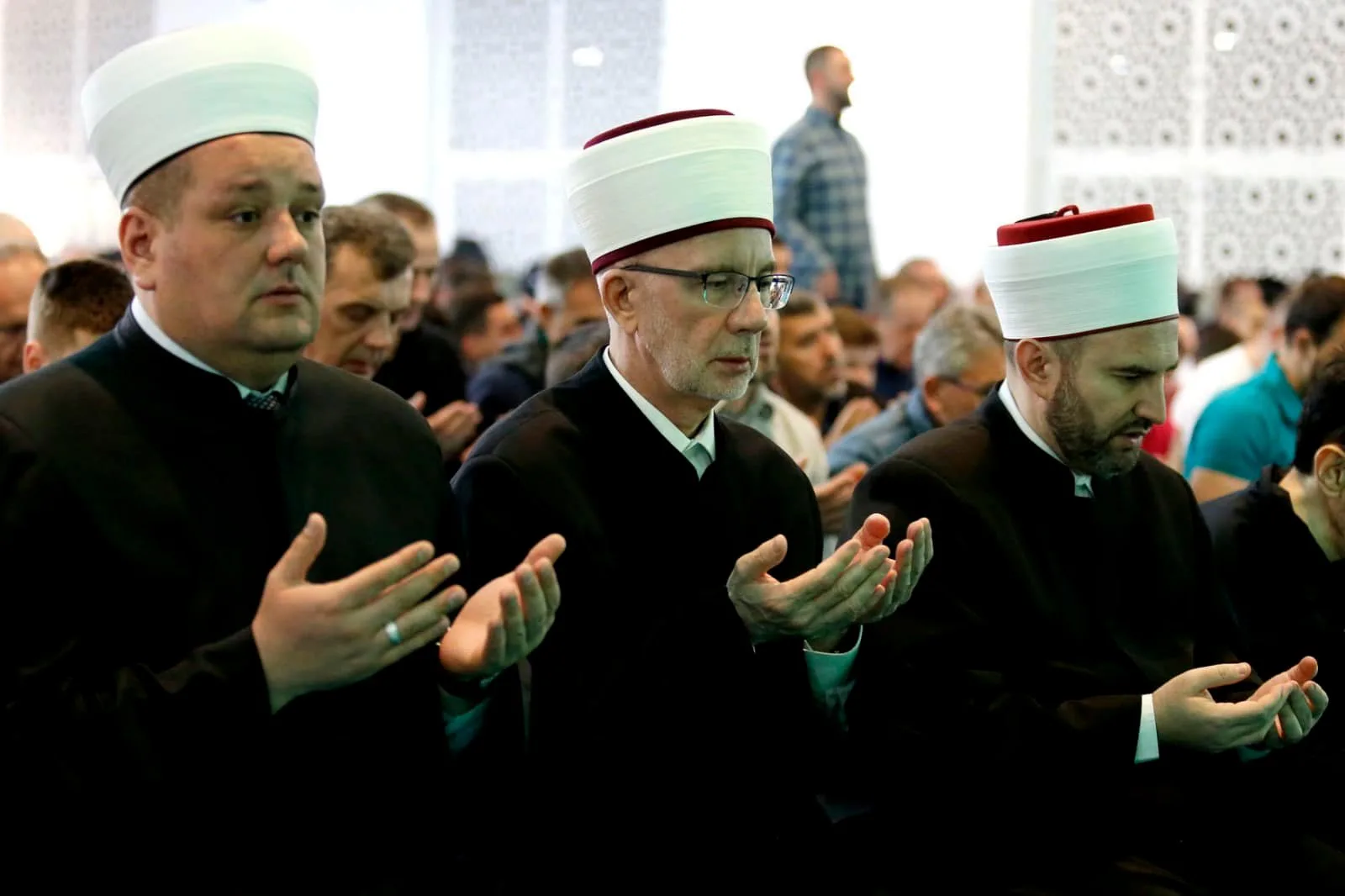 U Tuzli obilježena mubarek noć Lejletul-kadr: Kur'ani-kerim je svjetlo na Pravom putu |