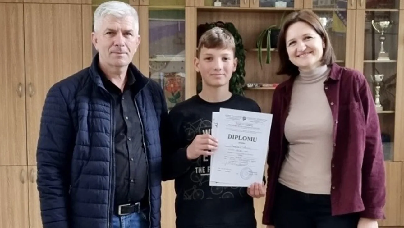 Sapnjak Hamza Osmanović osvoji treće mjesto na kantonalnom takmičenju iz fizike