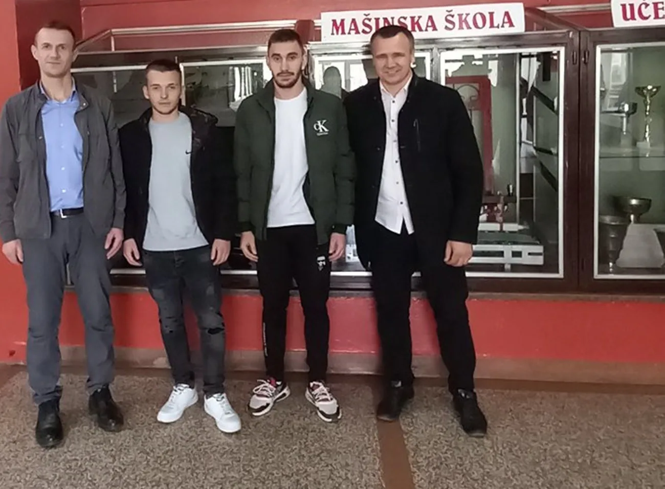 Zapažen nastup učenika MSŠ Sapna na takmičenju za srednjoškolce mašinske struke u Tuzli