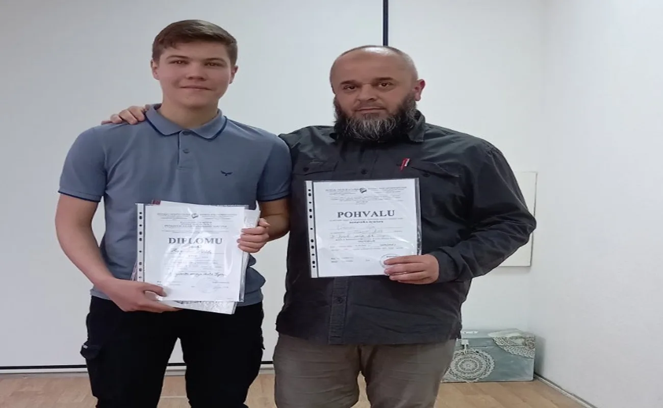 Učenik MSŠ Sapna Malik Husejnović pobijedio na kantonalnom takmičenju iz historije