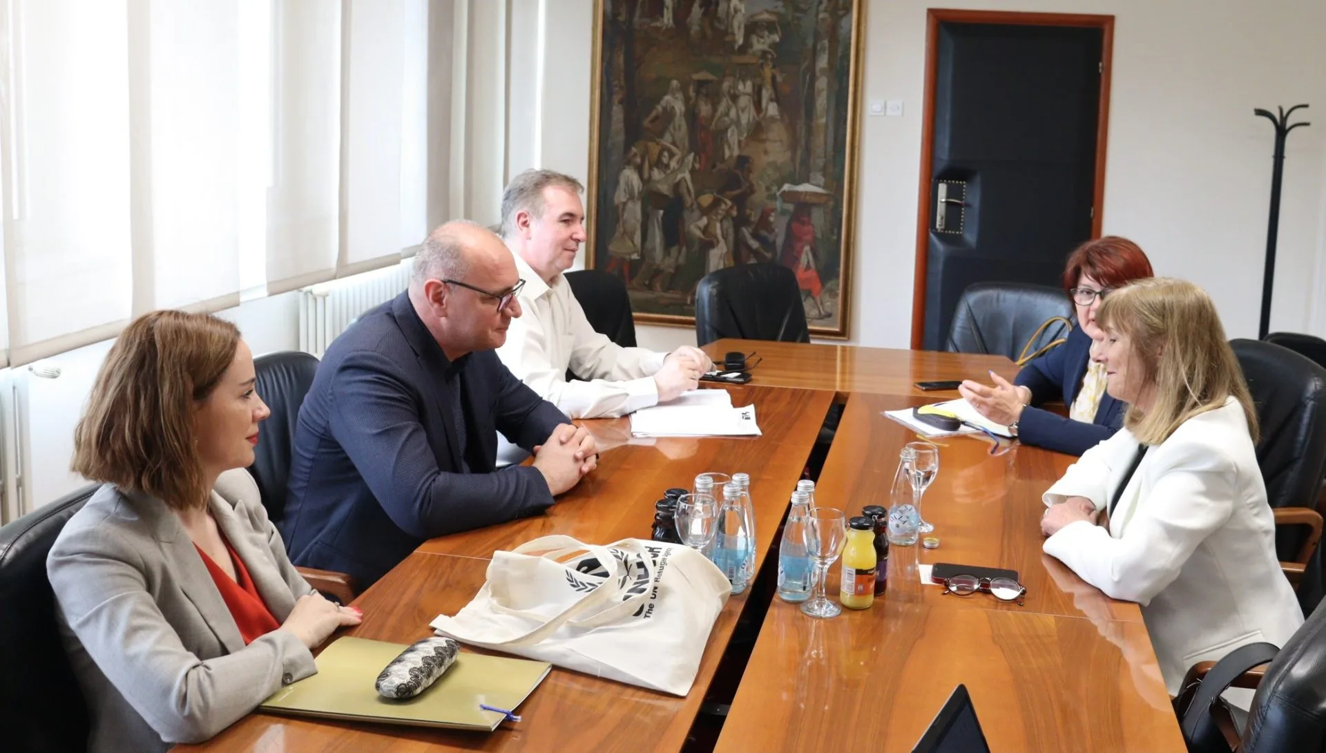 Gradonačelnik Tuzle se sastao sa predstavnicom UNHCR-a u Bosni i Hercegovini |