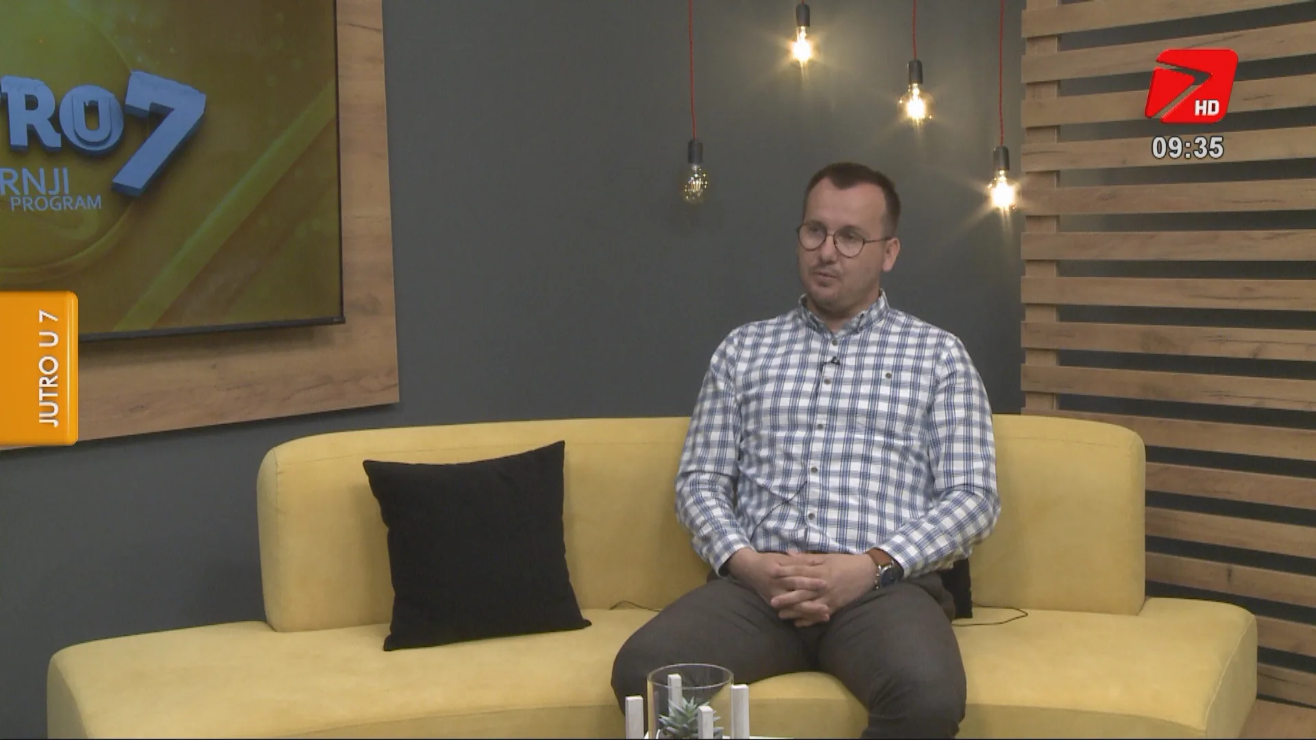 (Video) Raspisan konkurs za najbolji prozni literarni rad o temi “To je bio neko drugi” |