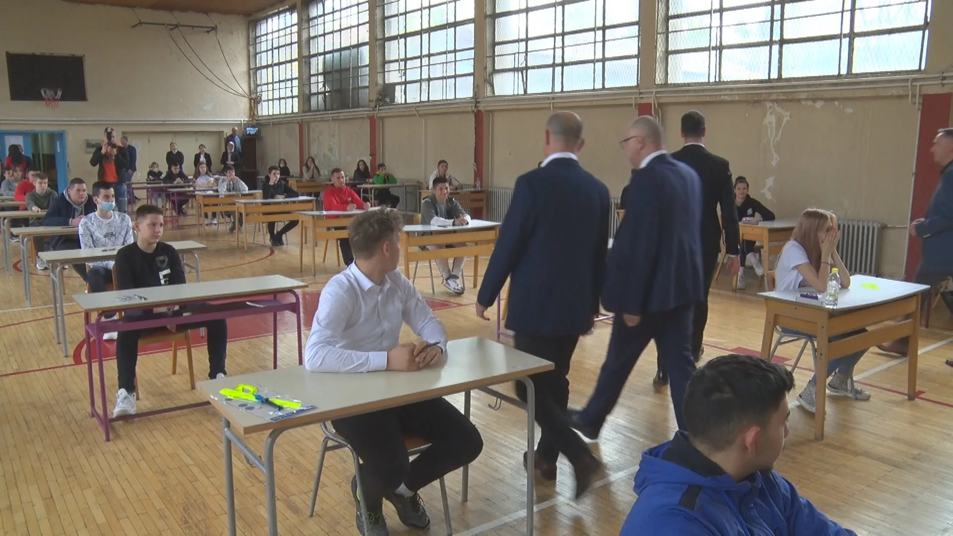 (VIDEO) Osnovci na TK polagali eksternu maturu |