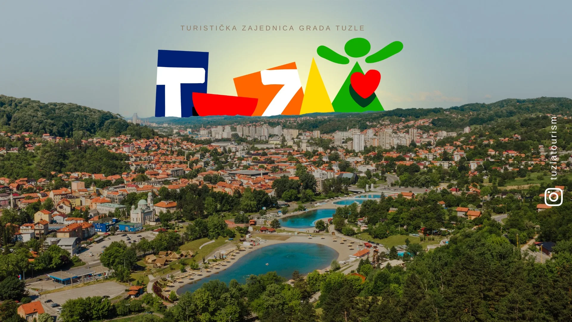 Obilježavanje Ramazanskog Bajrama na Trgu slobode u Tuzli |