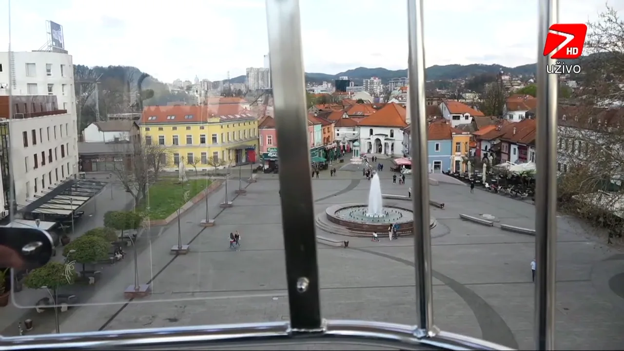 (Video) U Tuzli počeo sa radom prvi panoramski točak u BiH |