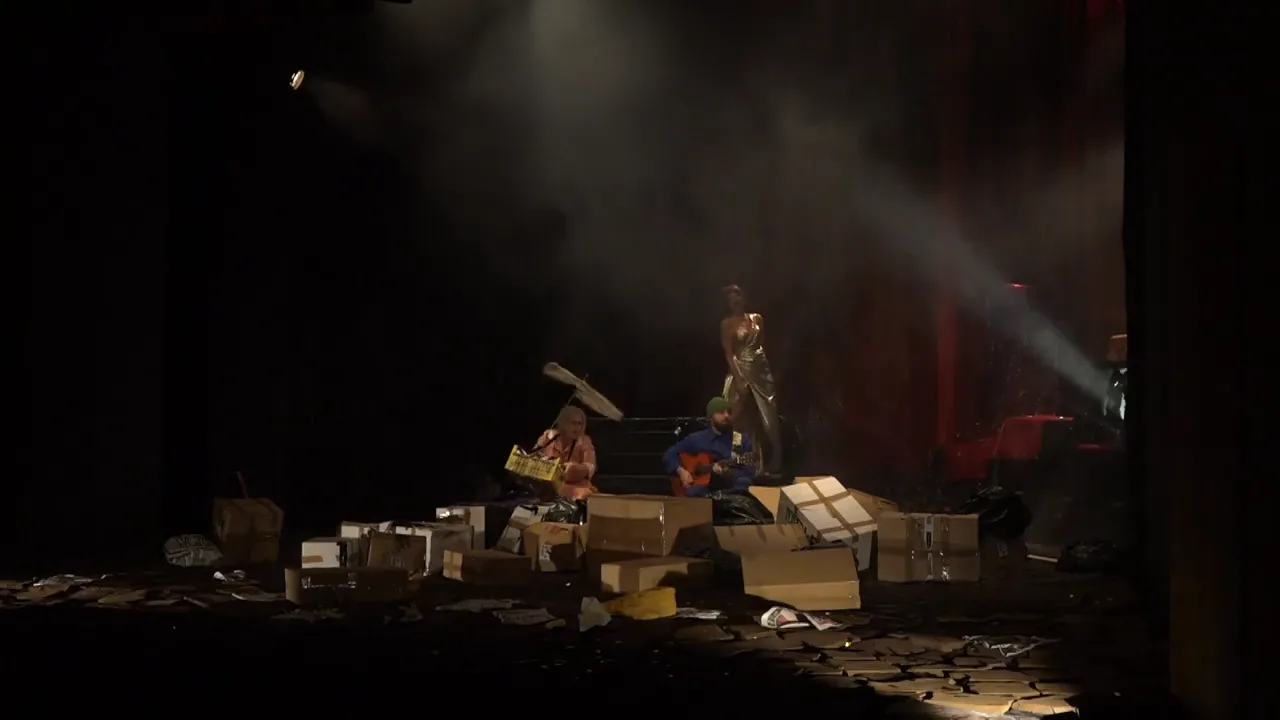 (Video) U Tuzli premijerno izvedena predstava “Macbett” |