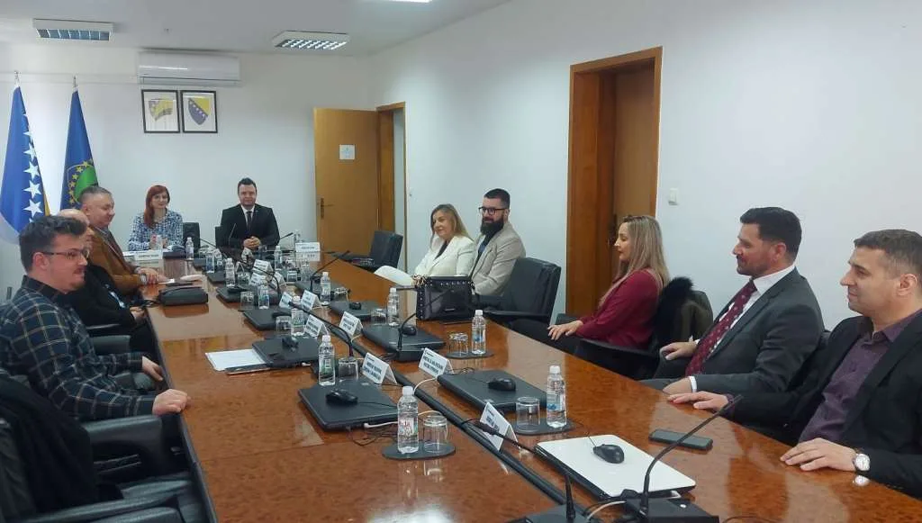 Gazdić s predstavnicima sindikata i direktorima ustanova kulture razgovarao o razvoju kulture u TK |