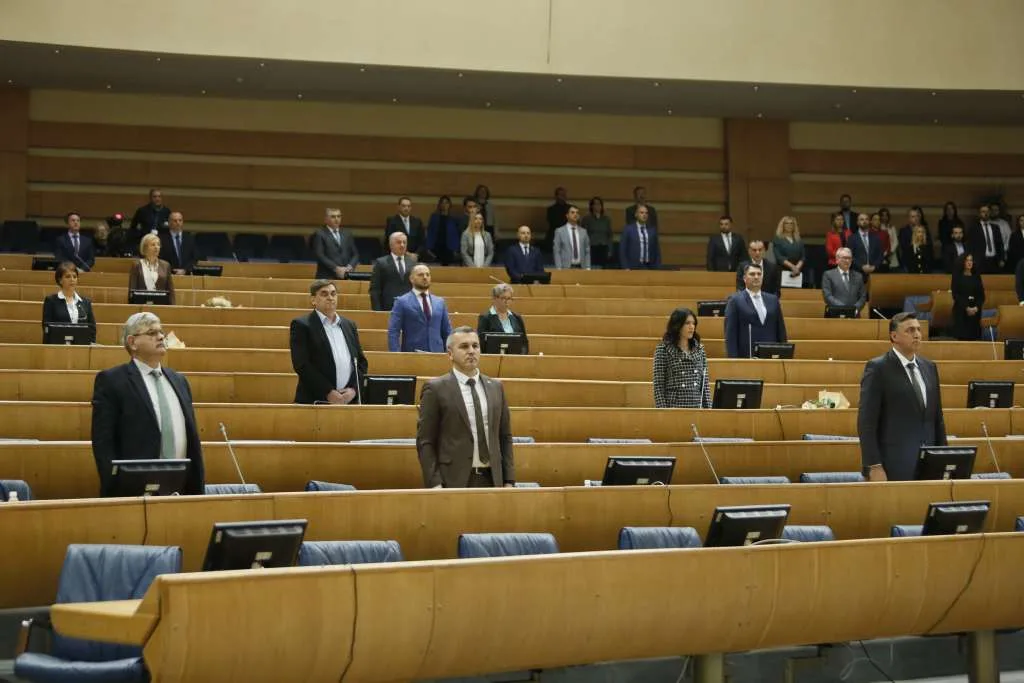 Čaušević: Trojka obećavala drugačijeg Dodika, građanima duguju bar izvinjenje |