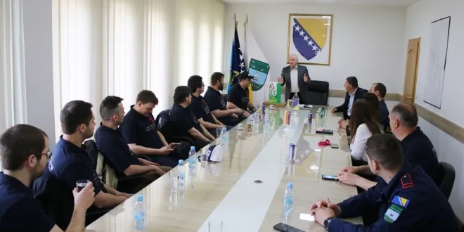 Vatrogasci iz općine Reusch iz Njemačke boravili u Kalesiji – Radio Studio D ::: 99,40 i 97,40 FM