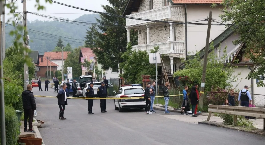 Jedna osoba poginula od eksplozije bombe u Tuzli |