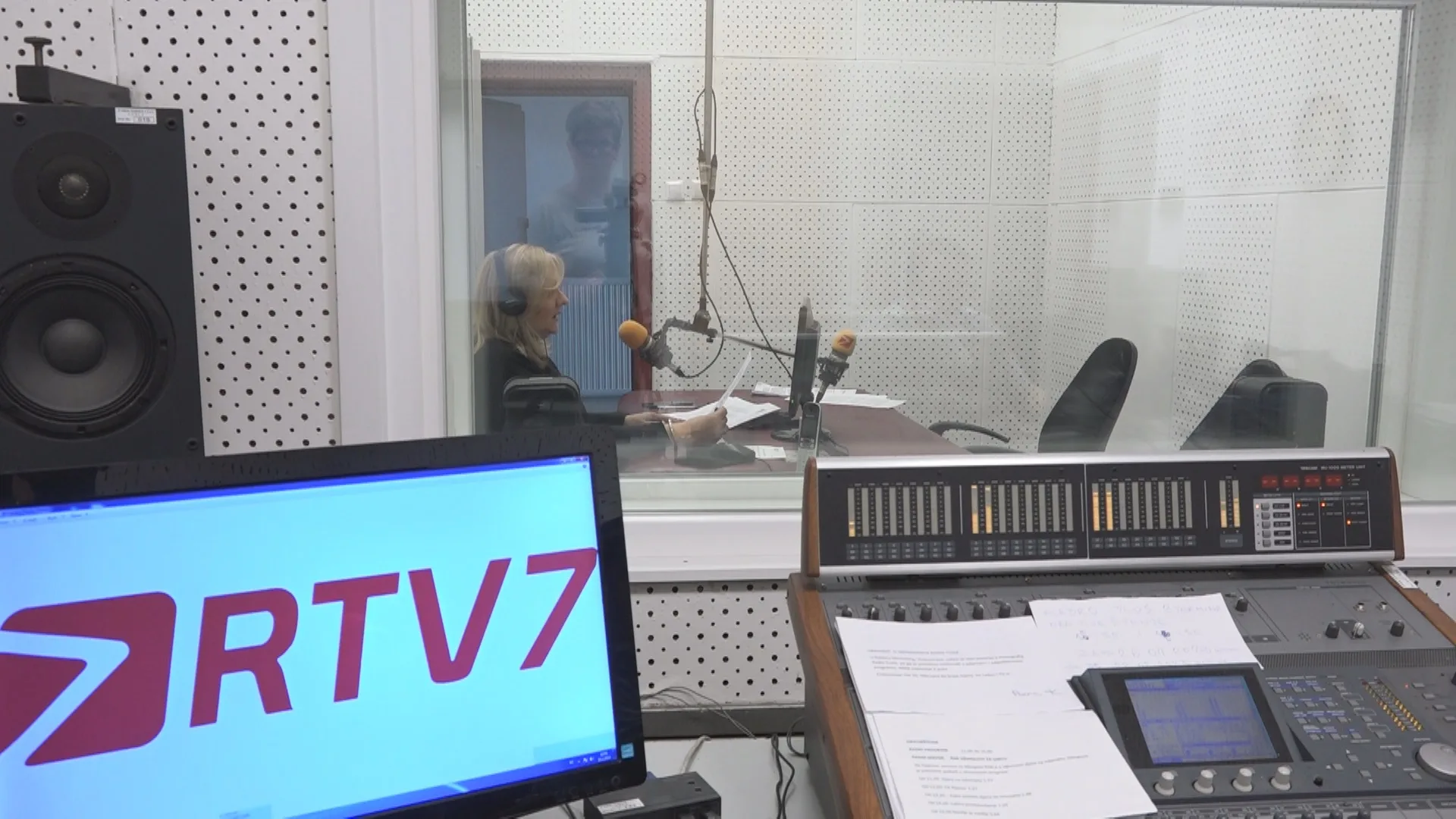 (Video) Slobodno novinarstvo je važna karika u borbi protiv zloupotrebe vlasti i kršenja ljudskih prava |