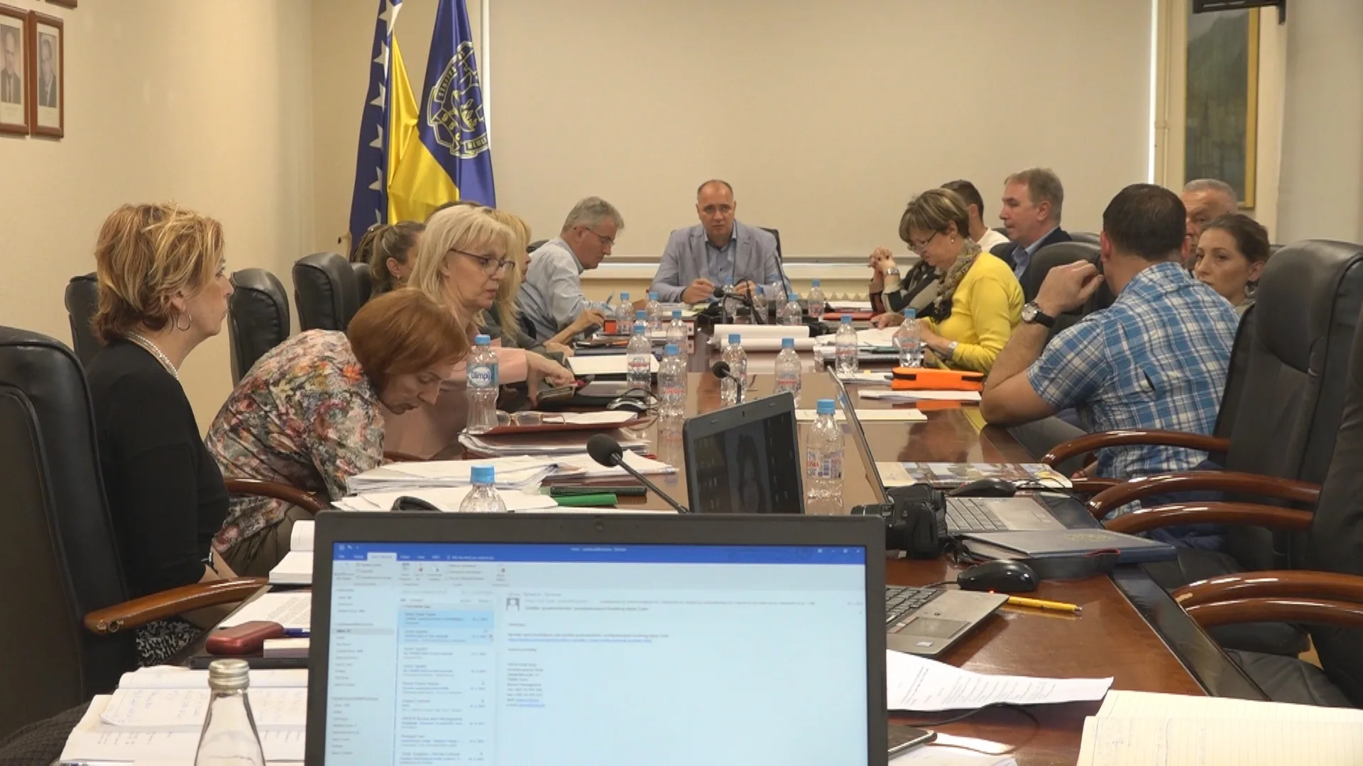 (Video) Održana sjednica Kolegija gradonačelnika Tuzle, razmatran rebalans Budžeta za 2023.godinu |