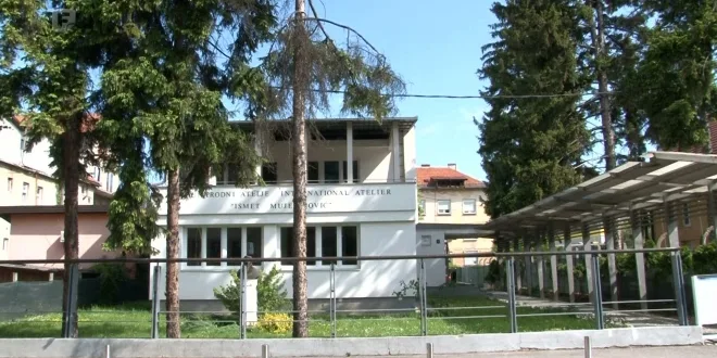 (Video) U Tuzli od danas počinje psihološko savjetovalište za mlade