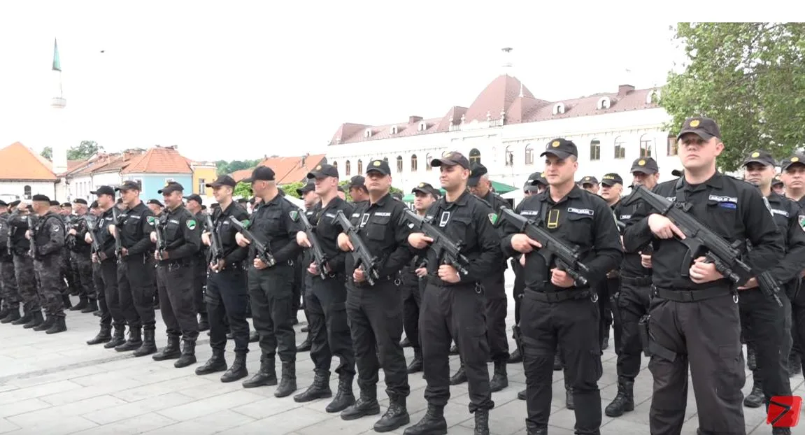 U povodu Dana policije TK premijer Halilagić uputio čestitku |