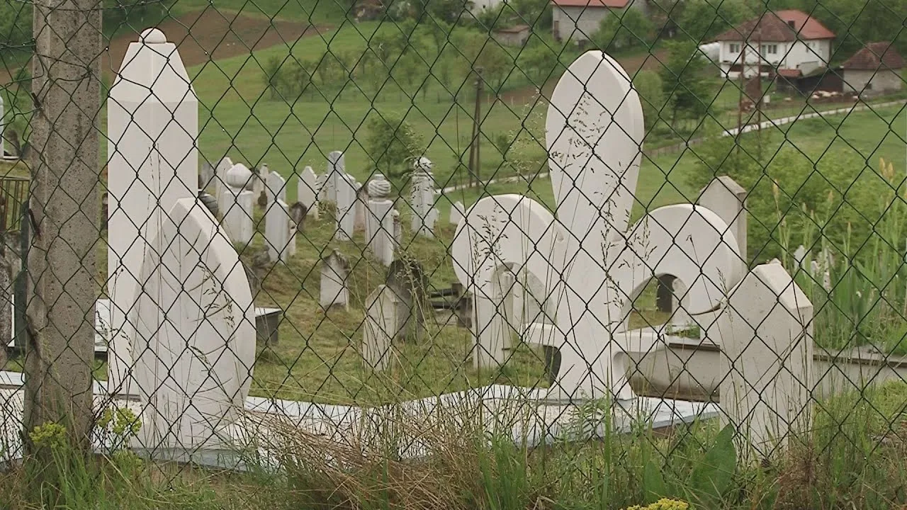 Centralna manifestacija obilježavanja Dana Zlatnih ljiljana BiH, 9.maja u Gradačcu |