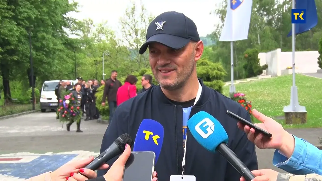 Svečano obilježen Dan tuzlanskih jedinica